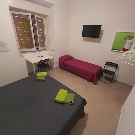 Cta Catania Aeroporto Fontanarossa Reception H24 Bed & Breakfast Exterior photo