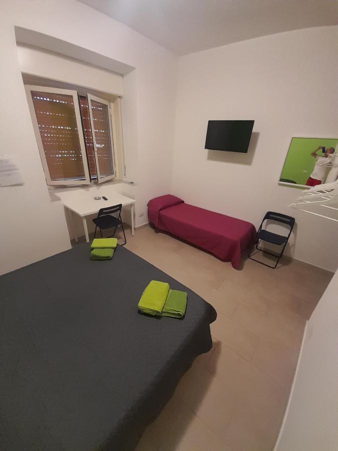 Cta Catania Aeroporto Fontanarossa Reception H24 Bed & Breakfast Exterior photo